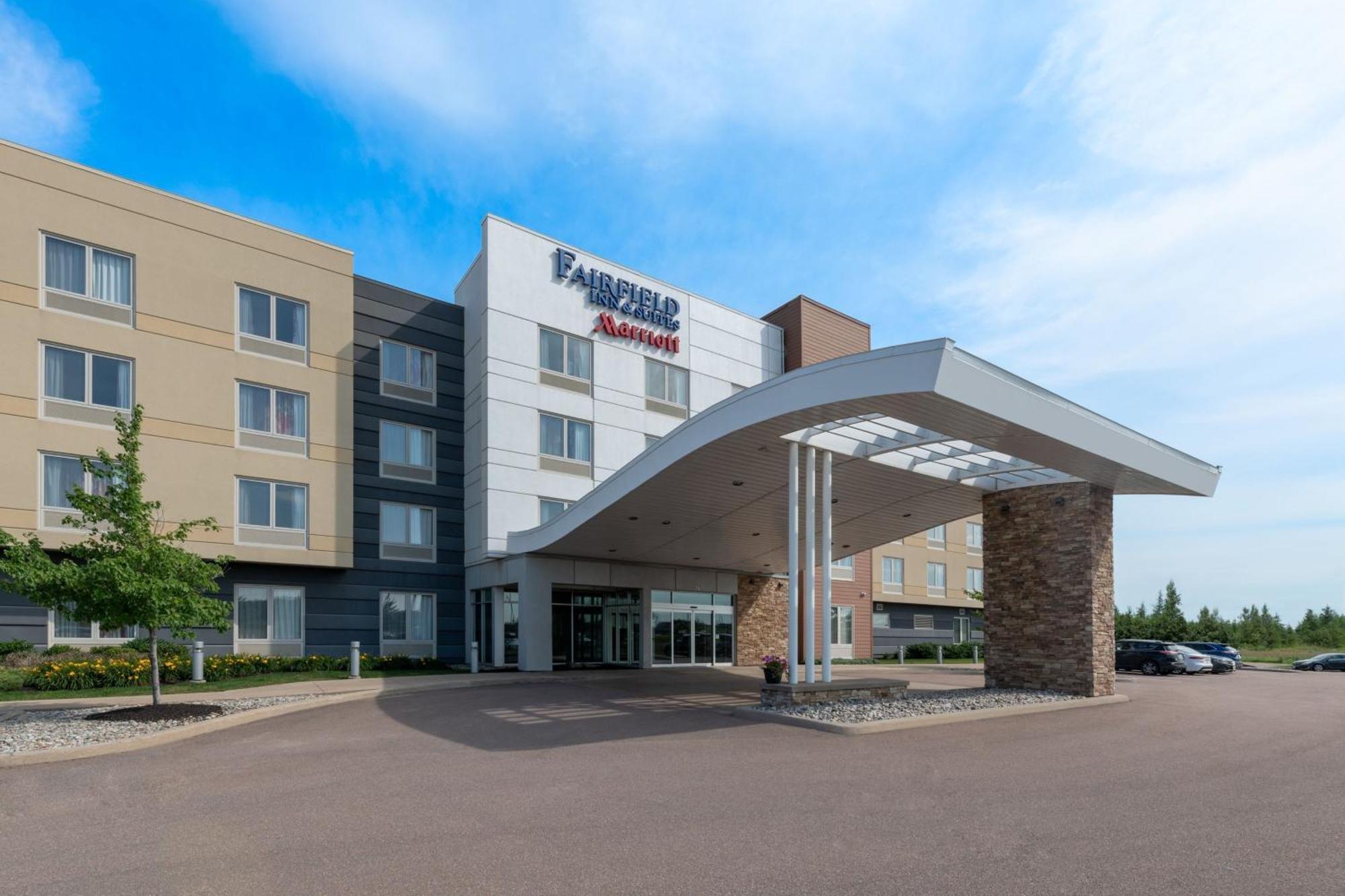 Fairfield Inn & Suites By Marriott Moncton Exterior foto